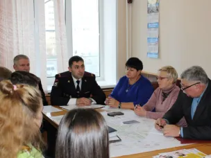 Полицейские Кстовского района провели заседание круглого стола в рамках оперативно-профилактического мероприятия «Нет ненависти, нет вражде»